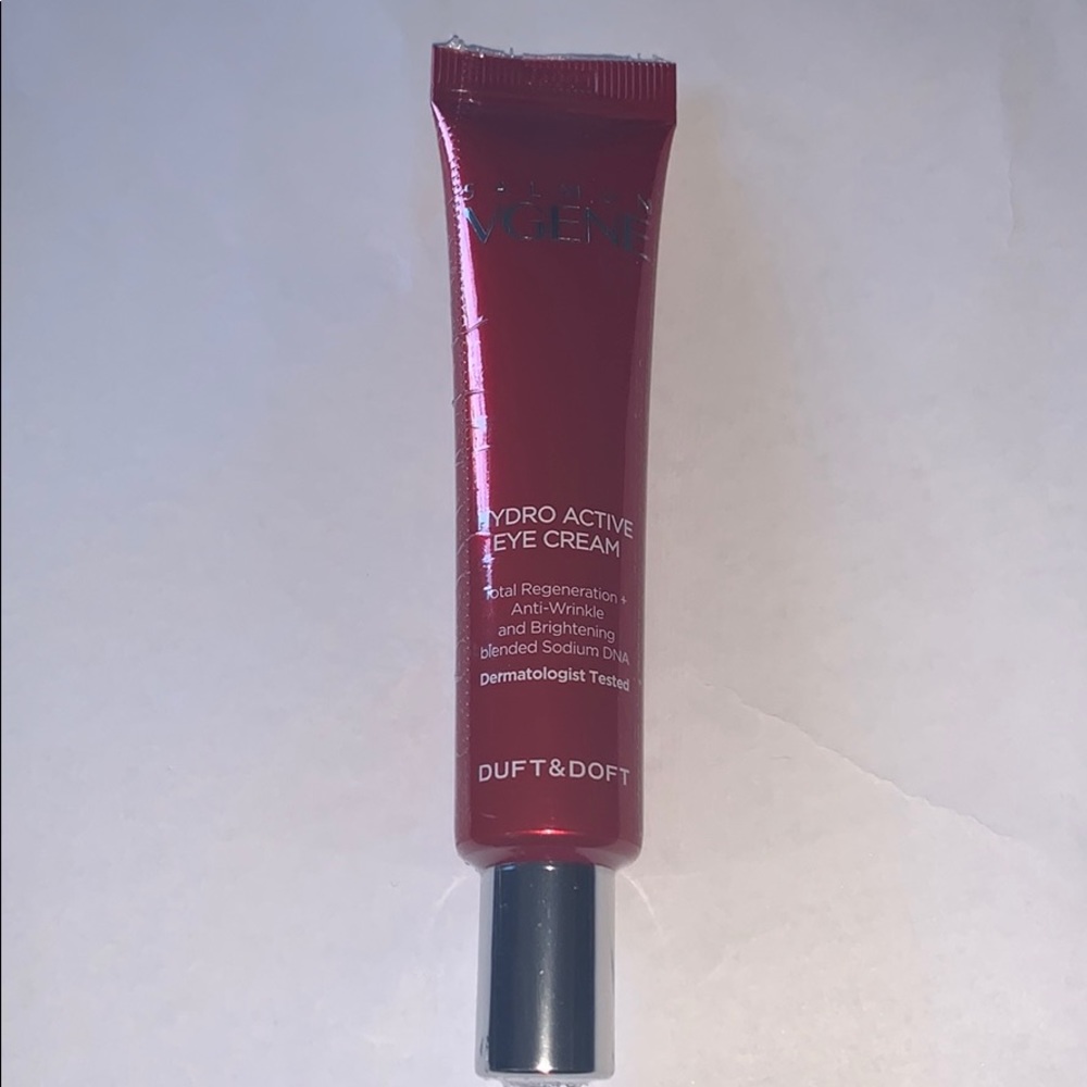 3/$12 Duft&Doft SalmonVgene hydro active eye cream
